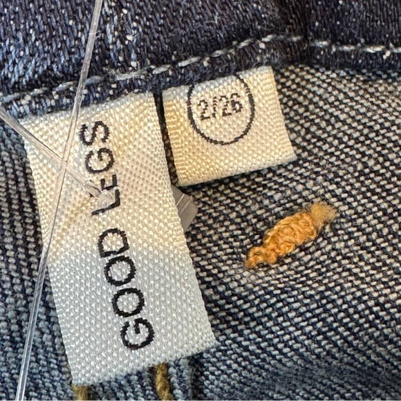GOOD AMERICAN GOOD CLASSIC SLIM STRAIGHT CASHMERE JEANS size 2/26 - Picture 12 of 14
